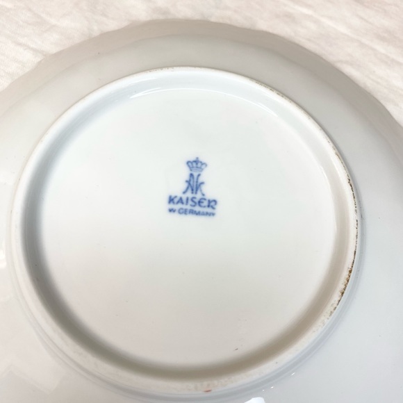 KAISER German White Porcelain Leaf Plate Dish - Picture 7 of 9